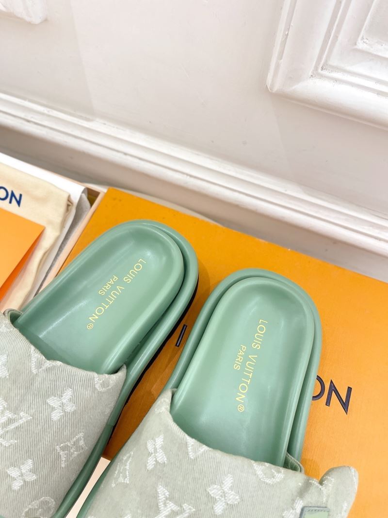 Louis Vuitton Slippers